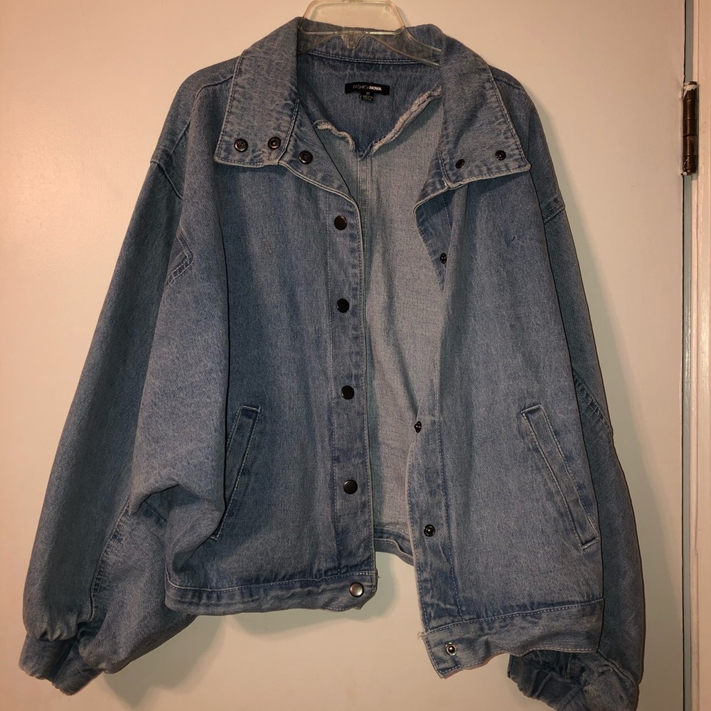 Balloon sleeve denim jacket
